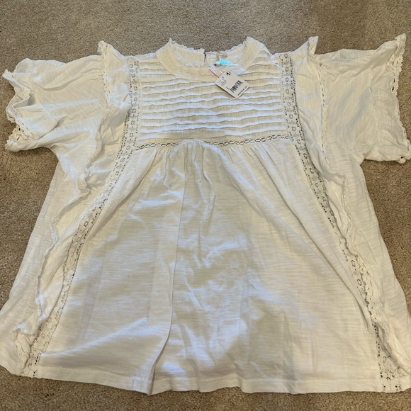 Free People Le Femme Ivory Ruffled Short Sleeve Tee L NWT - Picture 5 of 6